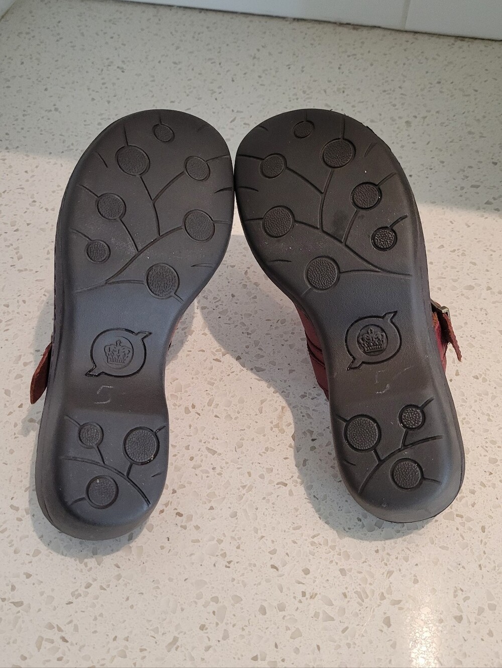 Born Red Leather Clog Mules with Buckle | Size 6 - Picture 5 of 5